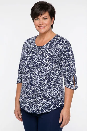 Temno modra bluza z vzorcem