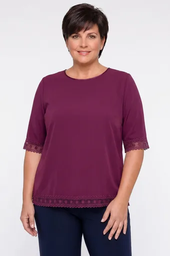 Vijolična bluza s čipko